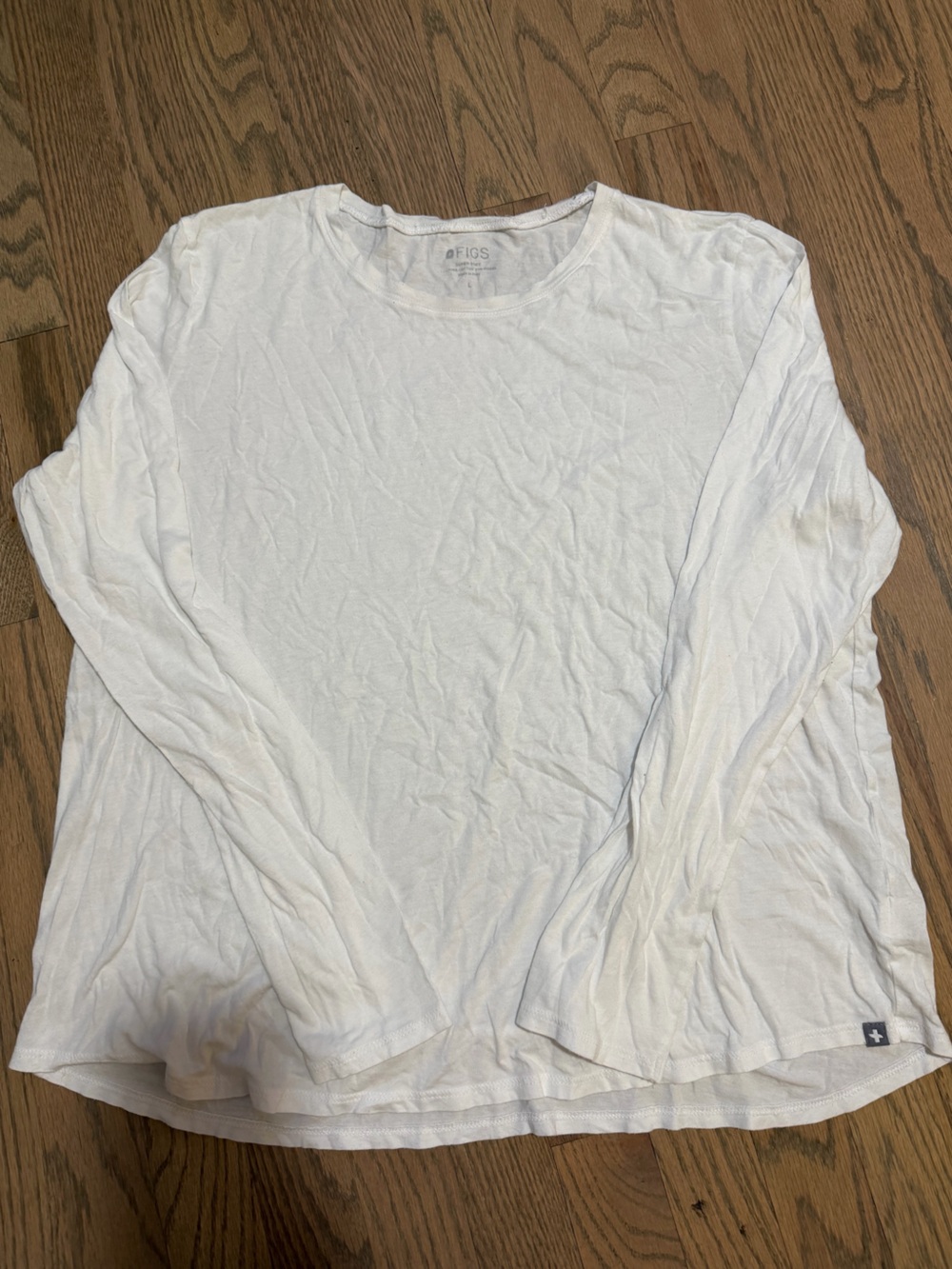 FIGS White Long-Sleeve Crewneck Shirt